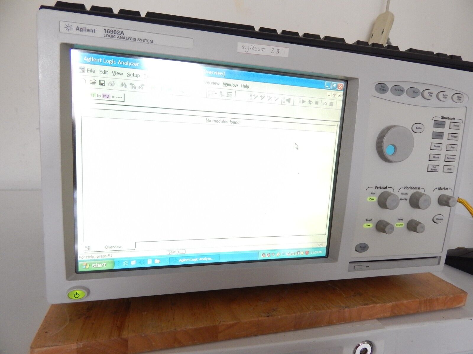 HP - Agilent - Keysight 16902A-014 Logic Analyzer Mainframe HP - Agilent - Keysight 16902A-014 Logic Analyzer Mainframe